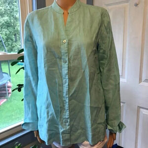 Chadwick’s 100% Linen Buttons down shirt blouse Women Size M green Lightweight